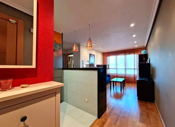 Casas en venta y pisos alquiler - 2