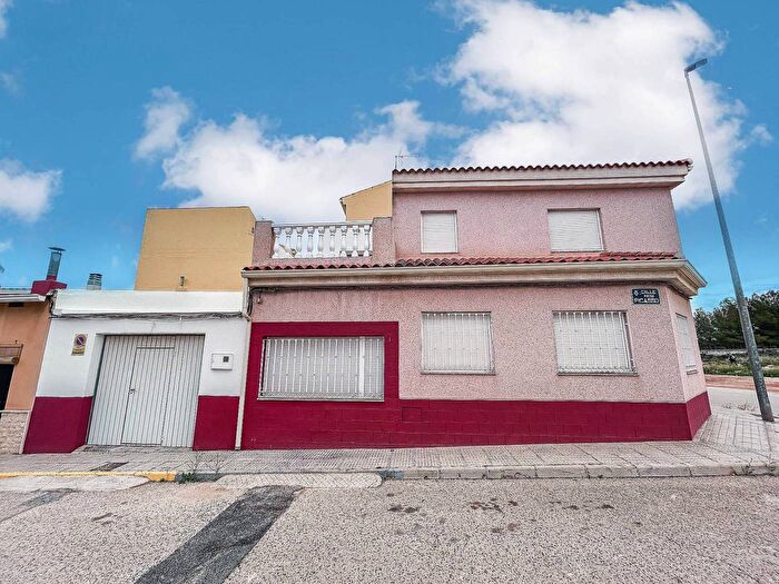 Casa en venta en Comunitat Valenciana, Alicante de 5 habitaciones