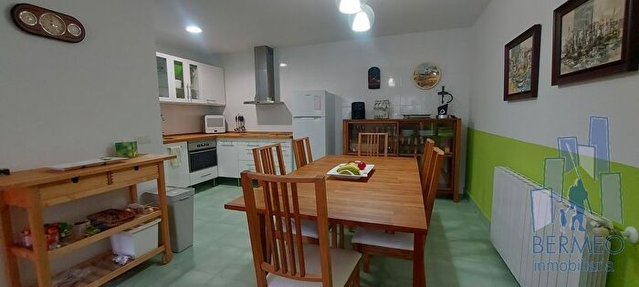 Casas en venta y pisos alquiler - 1