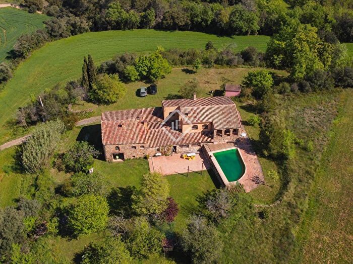 Casa en venta en Vilademuls, Girona de 6 habitaciones