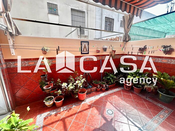Casas en venta y pisos alquiler - 3