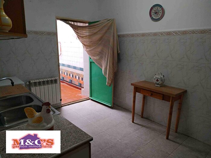 Casas en venta y pisos alquiler - 2