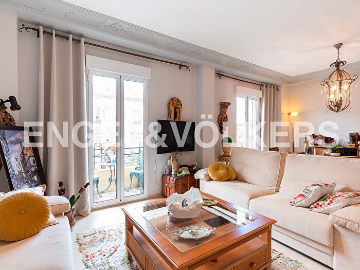 Casas en venta y pisos alquiler - 2