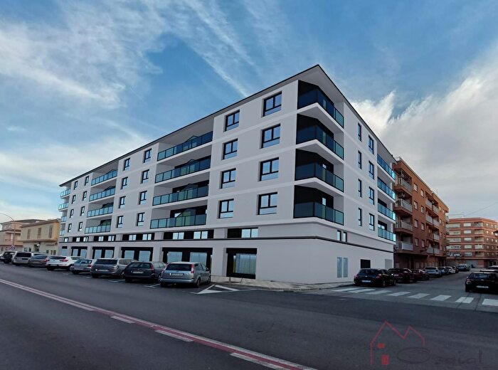 Casas en venta y pisos alquiler - 1