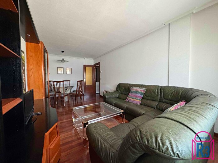 Casas en venta y pisos alquiler - 2