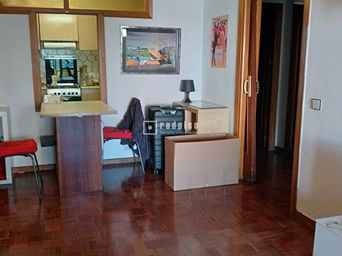 Casas en venta y pisos alquiler - 1