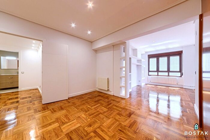 Casas en venta y pisos alquiler - 2
