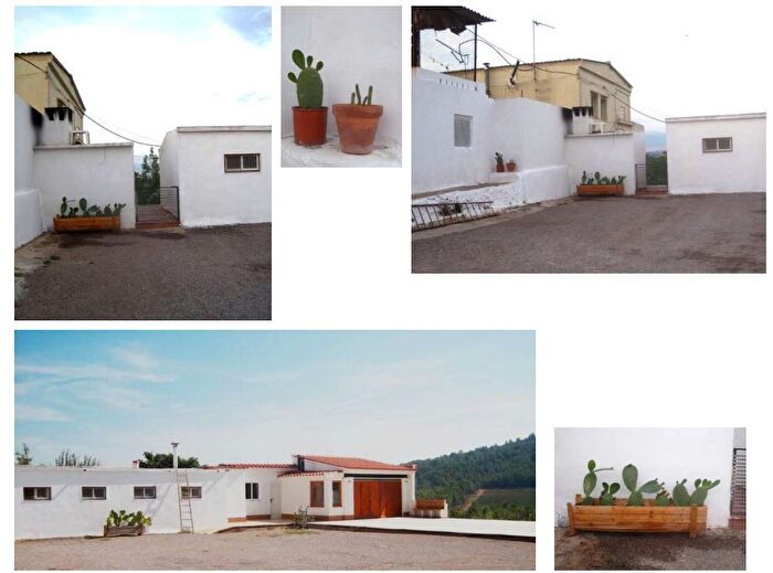 Casa en venta en Onda, Onda de 4 habitaciones