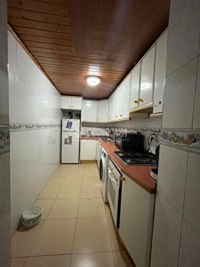 Casas en venta y pisos alquiler - 2