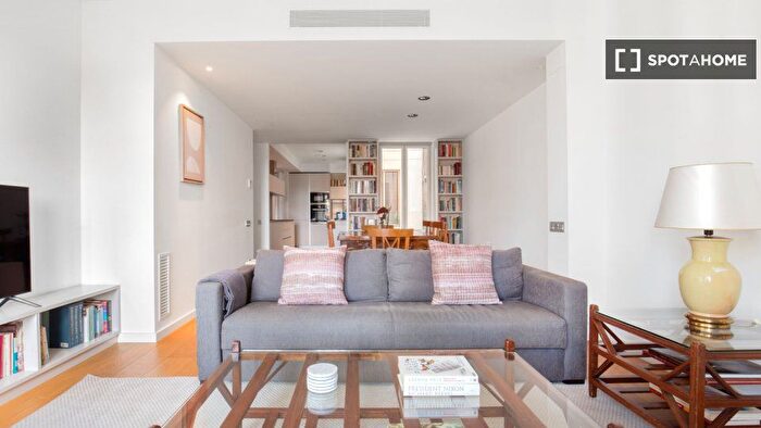 Piso en alquiler en Ciutat Vella, Sant Pere Sta Caterina i la Ribera de 2 habitaciones