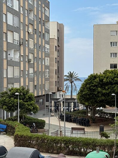 Piso en venta en Ciudad Jardín Tagarete El Zapillo, Almería Capital de 2 habitaciones