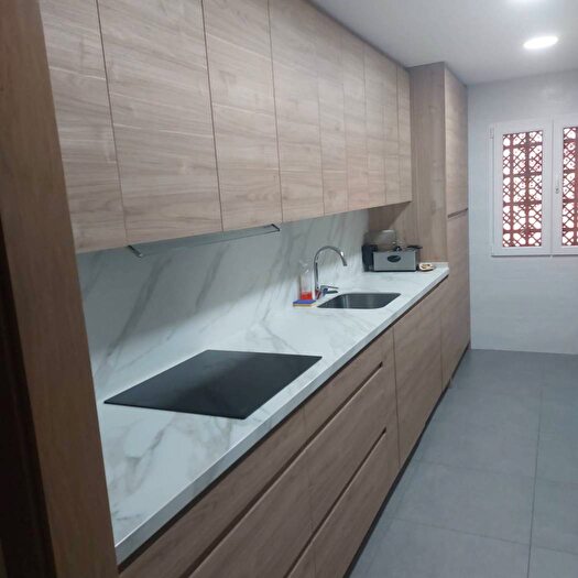Casas en venta y pisos alquiler - 1