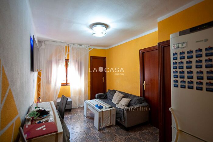 Casas en venta y pisos alquiler - 2