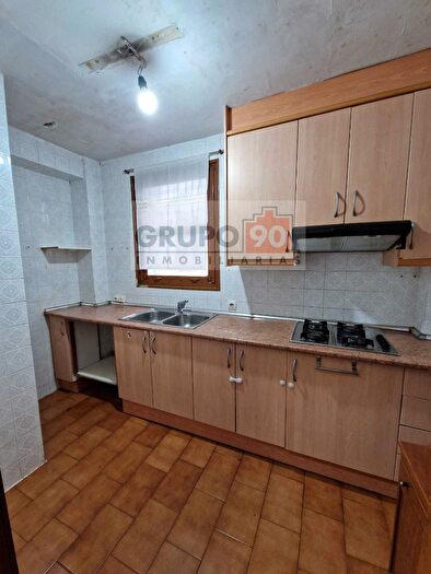 Casas en venta y pisos alquiler - 1