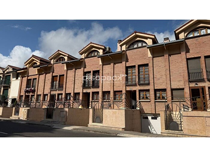 Casa en venta en Altsasu Alsasua, Navarra de 3 habitaciones