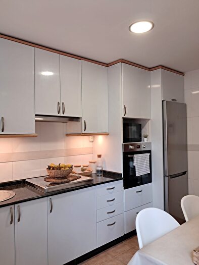 Casas en venta y pisos alquiler - 2