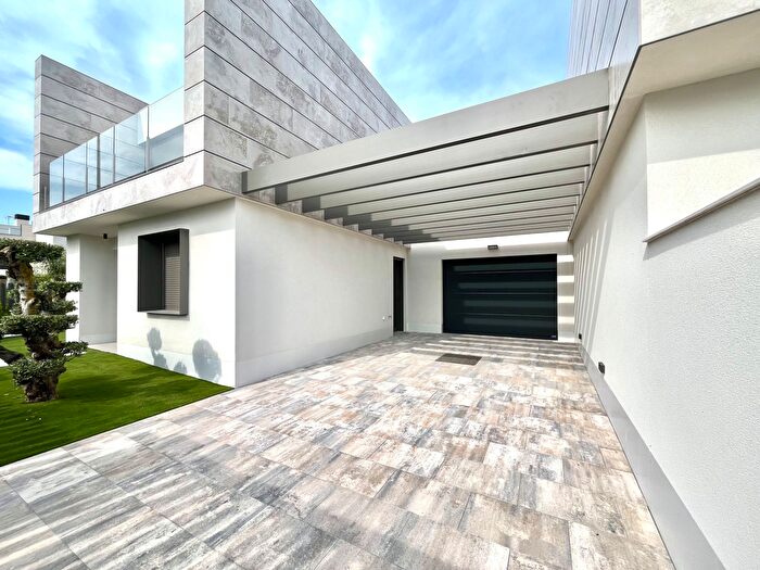 Casa en venta en Ardiaca La Llosa, El Dorado Platja de 4 habitaciones