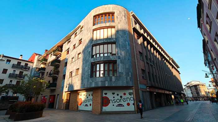Piso en venta en Durango, Bizkaia de 3 habitaciones