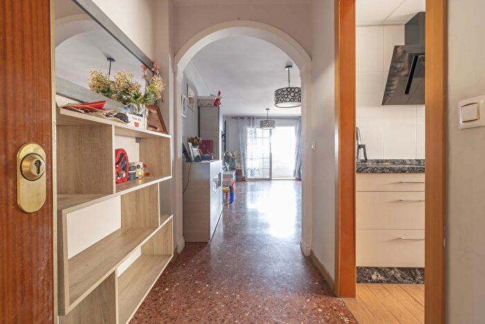 Piso en venta en Centro, Montequinto de 3 habitaciones