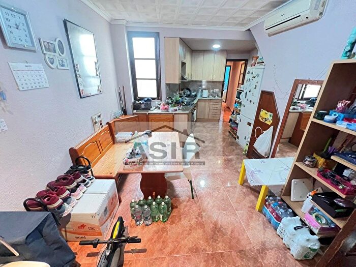 Piso en venta en Casc Urbà, Albuixarres de 2 habitaciones
