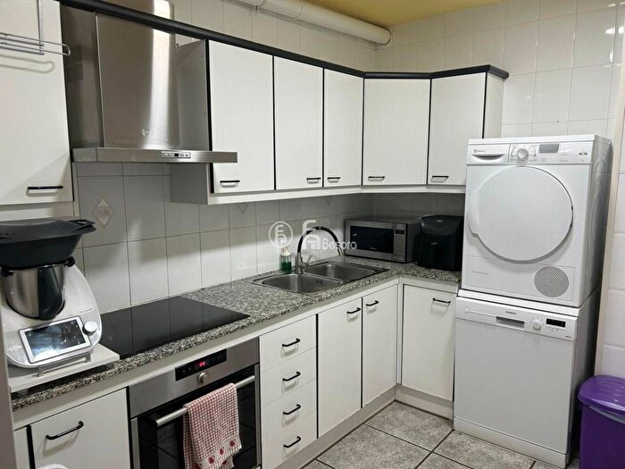 Piso en venta en Torrefarrera, Lleida de 3 habitaciones