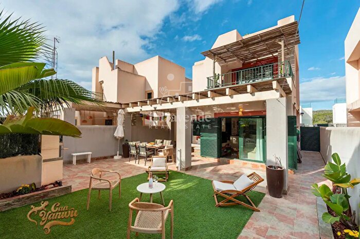 Casas en venta y pisos alquiler - 1