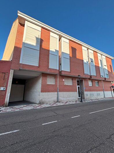 Piso en alquiler en Santovenia de Pisuerga, Valladolid de 2 habitaciones