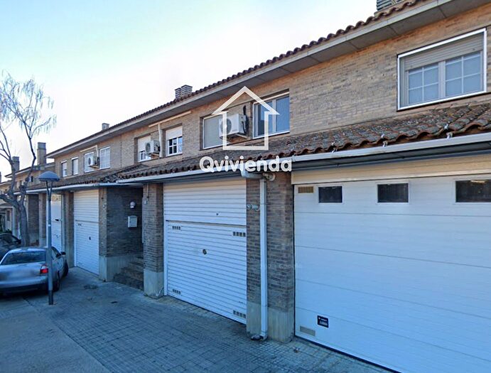 Casa en venta en Centre, Sant Quirze del Vallès de 4 habitaciones