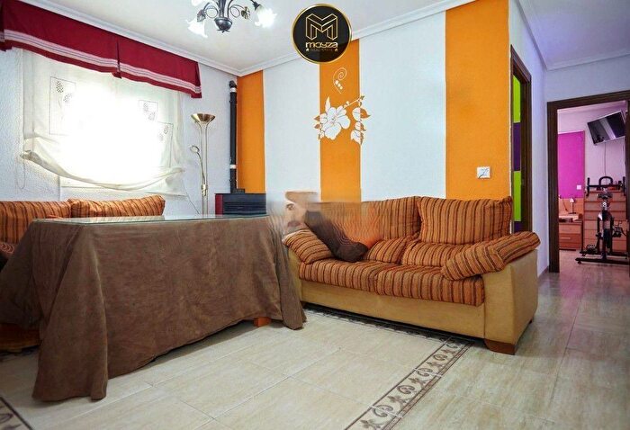 Casas en venta y pisos alquiler - 2