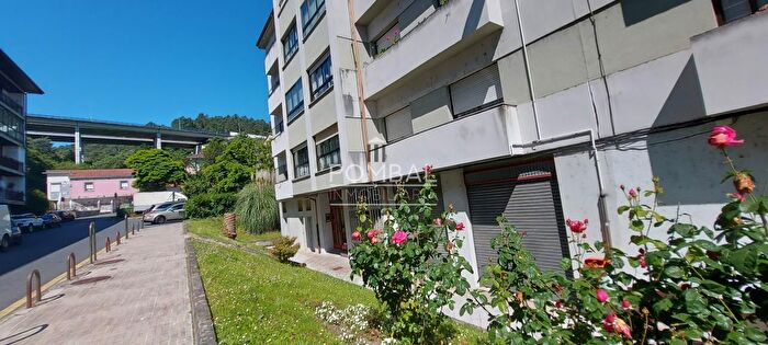 Piso en venta en Vistahermosa, Ourense Capital de 3 habitaciones