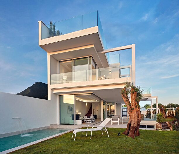 Casas en venta y pisos alquiler - 2