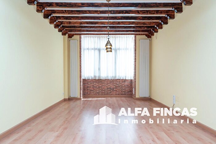 Casas en venta y pisos alquiler - 3