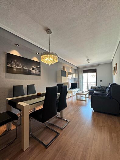 Piso en venta en Elche ciudad, El Palmeral San Antón de 3 habitaciones