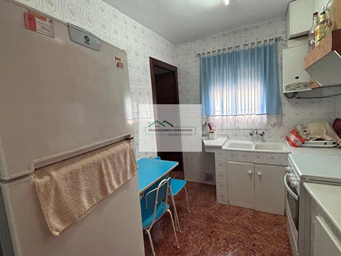 Casas en venta y pisos alquiler - 2