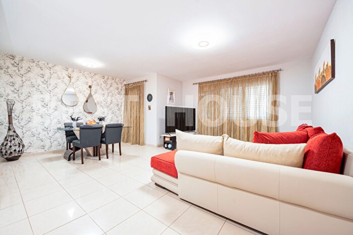 Casa en venta en La Garita Marpequeña, Telde de 5 habitaciones