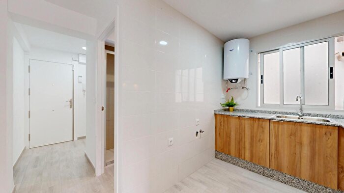 Casas en venta y pisos alquiler - 2