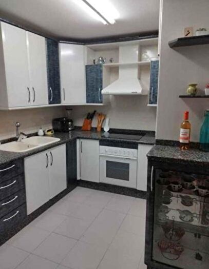 Casas en venta y pisos alquiler - 2