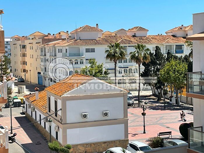 Piso en venta en El Morche, Torrox de 4 habitaciones