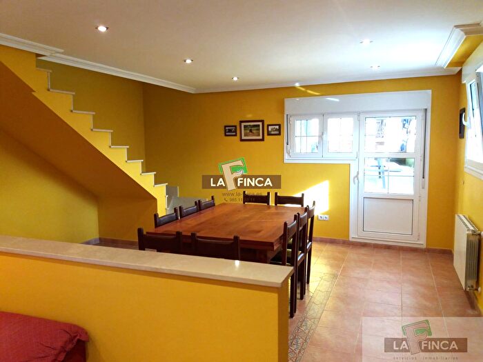 Casas en venta y pisos alquiler - 3