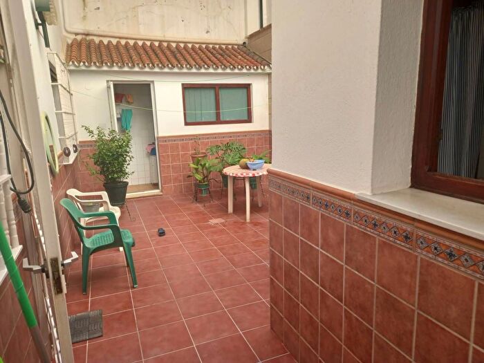 Casa en venta en Vélezmálaga ciudad, Hispanidad Vivar Téllez de 5 habitaciones