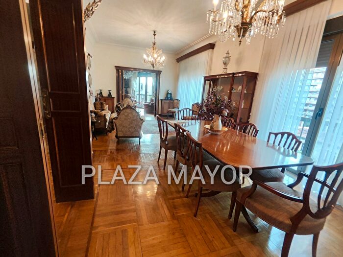 Casas en venta y pisos alquiler - 1