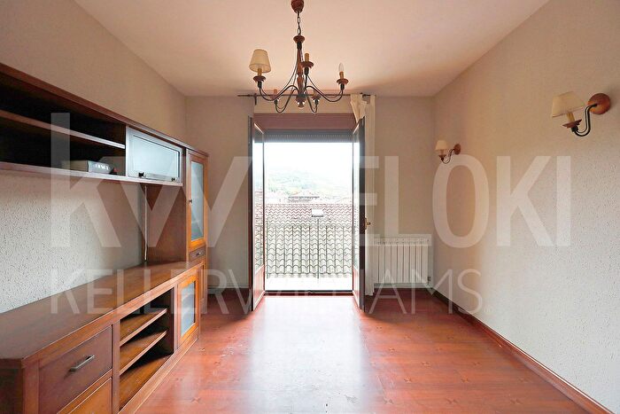 Piso en venta en Lesaka, Navarra de 3 habitaciones