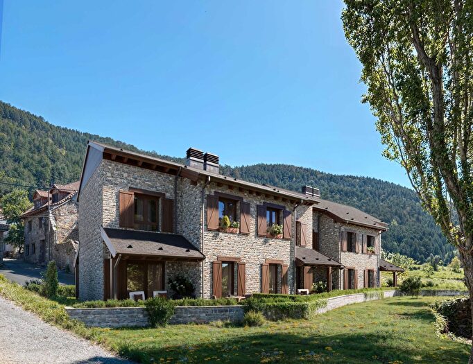 Casas en venta y pisos alquiler - 2