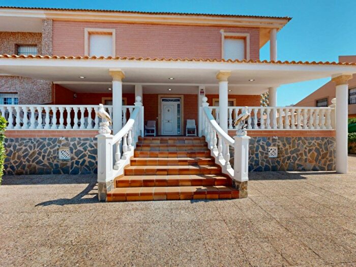 Casa en venta en Playa del Galán, La Manga del Mar Menor de 6 habitaciones
