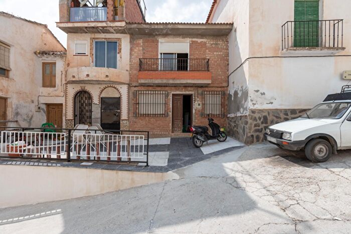 Casa en venta en Jayena, Granada