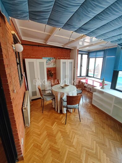 Casas en venta y pisos alquiler - 2