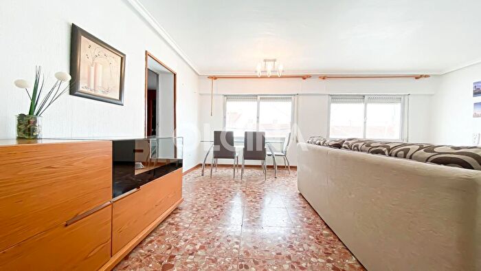 Casa en venta en Ibi, Alicante de 2 habitaciones