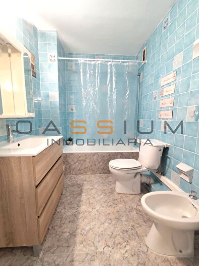 Casas en venta y pisos alquiler - 2