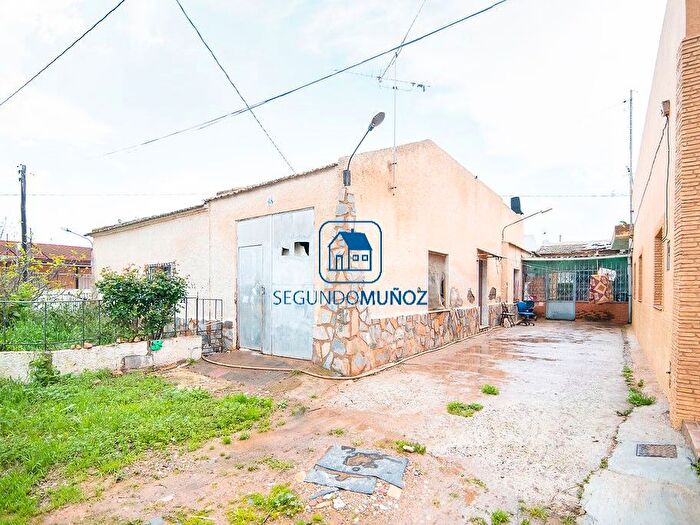 Casa en venta en Pedanías Oeste, La Aljorra de 4 habitaciones
