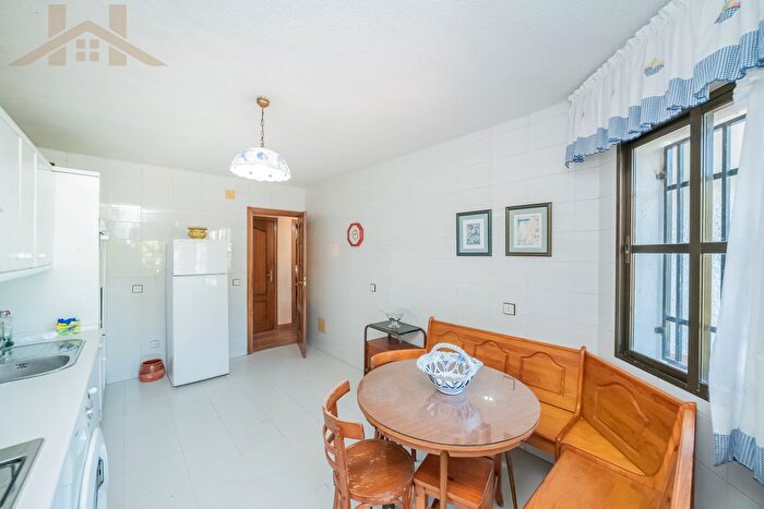 Casas en venta y pisos alquiler - 2